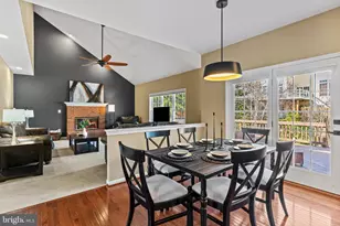 42714 Freedom St, Chantilly, VA 20152 - Photo 12