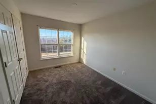 22976 Fontwell Square, Sterling, VA 20166 - Photo 8