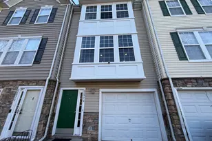 22976 Fontwell Square, Sterling, VA 20166 - Photo 1