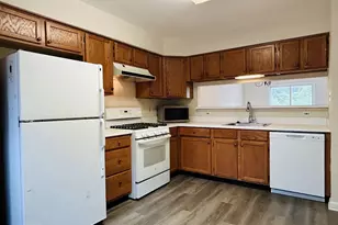 20865 Sandstone Square, Sterling, VA 20165 - Photo 2