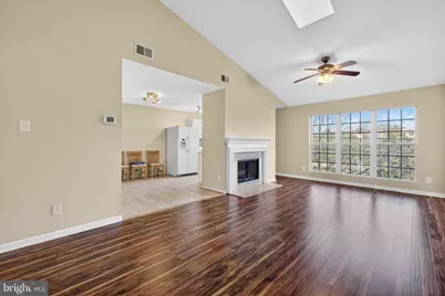 1111 Huntmaster Terrace NE #301, Leesburg, VA 20176 - Photo 4