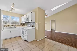 1111 Huntmaster Terrace NE, Leesburg, VA 20176 - Photo 10