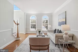 19673 Stanford Hall Pl, Ashburn, VA 20147 - Photo 12