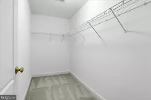 19673 Stanford Hall Pl, Ashburn, VA 20147 - Photo 46