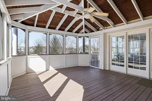 19673 Stanford Hall Pl, Ashburn, VA 20147 - Photo 32