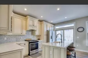 540 Legrace Terrace NE, Leesburg, VA 20176 - Photo 8