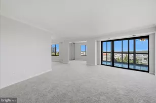19385 Cypress Ridge Terrace, Leesburg, VA 20176 - Photo 16