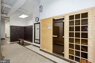 19385 Cypress Ridge Terrace, Leesburg, VA 20176 - Photo 54