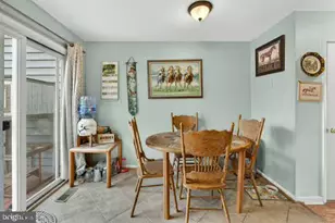 110 W O St, Purcellville, VA 20132 - Photo 8