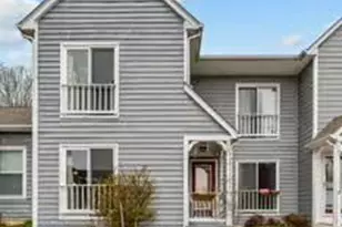 110 W O St, Purcellville, VA 20132 - Photo 2