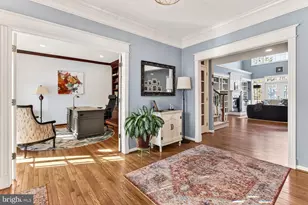 21027 Forest Highlands Ct, Ashburn, VA 20147 - Photo 4