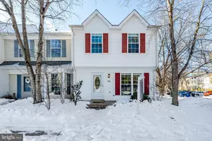 829 Smartts Ln NE, Leesburg, VA 20176 - Photo 2