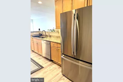 25340 Lake Mist Square #103, Chantilly, VA 20152 - Photo 6