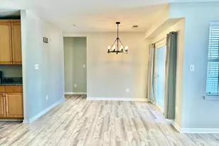 25340 Lake Mist Square, Chantilly, VA 20152 - Photo 8