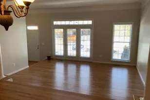 22004 Avonworth Square, Broadlands, VA 20148 - Photo 4