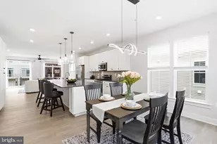 22801 Tawny Pne Sq, Brambleton, VA 20148 - Photo 34