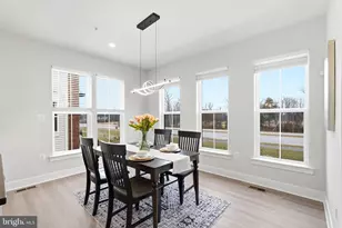 22801 Tawny Pne Sq, Brambleton, VA 20148 - Photo 26