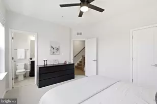 22801 Tawny Pne Sq, Brambleton, VA 20148 - Photo 52