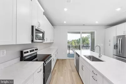 20885 Murry Falls Terrace, Ashburn, VA 20147 - Photo 8