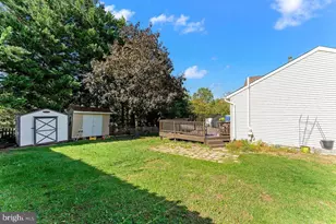 223 Laura Anne Ct, Sterling, VA 20164 - Photo 20