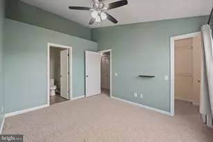 46966 Courtyard Sq, Sterling, VA 20164 - Photo 20