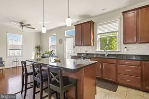 41687 Wellstone Terrace, Aldie, VA 20105 - Photo 10