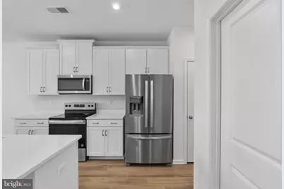 20871 Murry Falls Terrace #197, Ashburn, VA 20147 - Photo 10