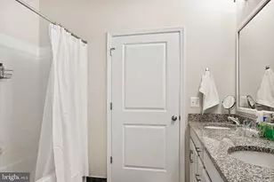 43031 Foxtrail Woods Terrace, Ashburn, VA 20148 - Photo 20