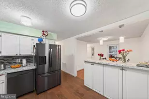 115 Oakview Dr SE, Leesburg, VA 20175 - Photo 10