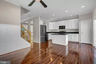 47392 Victoria Falls Square, Sterling, VA 20165 - Photo 2