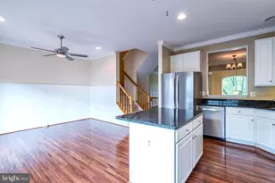 47392 Victoria Falls Square, Sterling, VA 20165 - Photo 4