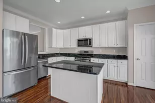 47392 Victoria Falls Square, Sterling, VA 20165 - Photo 4