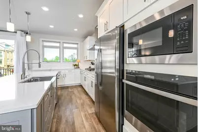 1612 Rocky Shale Terrace SE, Leesburg, VA 20175 - Photo 8