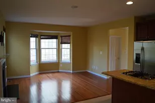 25575 America Square, Chantilly, VA 20152 - Photo 10