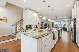 20301 Savin Hill Dr, Ashburn, VA 20147 - Photo 10