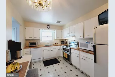 101 S Harrison Road, Sterling, VA 20164 - Photo 8