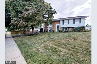 101 S Harrison Road, Sterling, VA 20164 - Photo 2