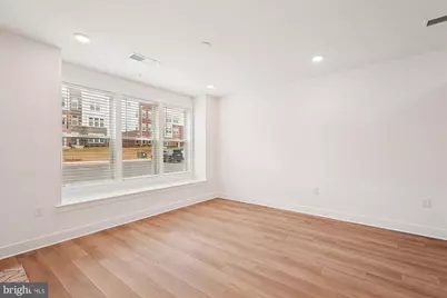 19820 Lavender Dust Square, Ashburn, VA 20147 - Photo 6