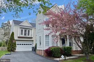 40440 Milford Dr, Broadlands, VA 20148 - Photo 2