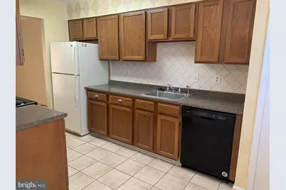 22319 Mayfield Square, Sterling, VA 20164 - Photo 8