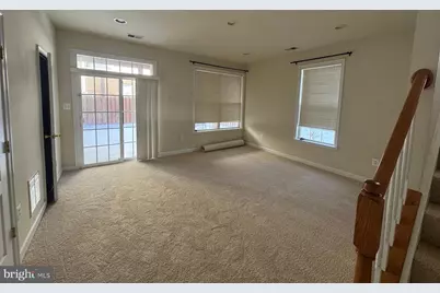 42474 Magellan Square, Brambleton, VA 20148 - Photo 6