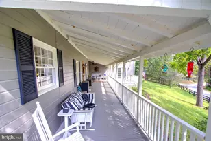 21539 Oatlands Rd, Aldie, VA 20105 - Photo 68