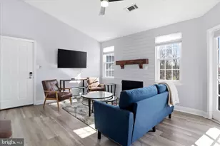 20332 Beechwood Terrace, Ashburn, VA 20147 - Photo 8