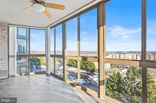 19355 Cypress Ridge Terrace, Leesburg, VA 20176 - Photo 8