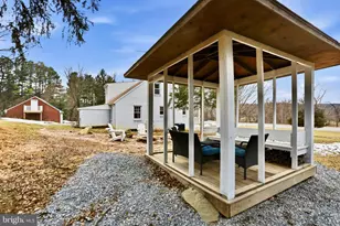 12242 Harpers Ferry Rd, Purcellville, VA 20132 - Photo 6