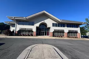 20 Pidgeon Hill Dr, Sterling, VA 20165 - Photo 1