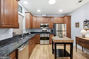 44397 Oakmont Manor Square, Ashburn, VA 20147 - Photo 4