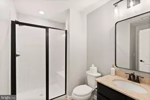 22438 Morning Shade Ter, Ashburn, VA 20148 - Photo 30