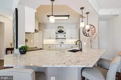 19355 Cypress Ridge Terrace #320, Leesburg, VA 20176 - Photo 14