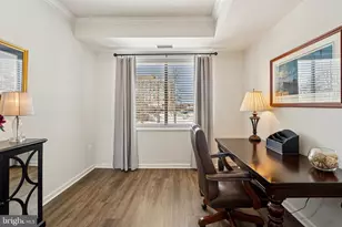 19355 Cypress Ridge Terrace, Leesburg, VA 20176 - Photo 20